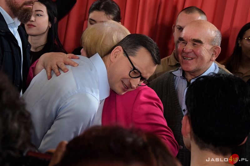 Wizyta premiera Mateusza Morawieckiego w Jaśle - inauguracja kampanii wyborczej PiS