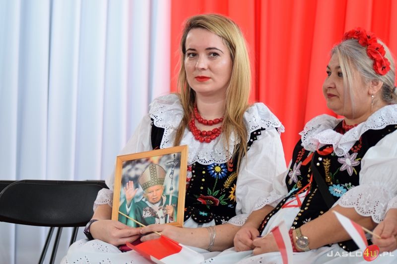 Wizyta premiera Mateusza Morawieckiego w Jaśle - inauguracja kampanii wyborczej PiS