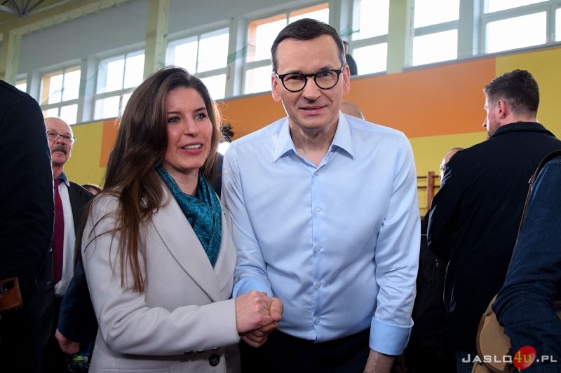 Wizyta premiera Mateusza Morawieckiego w Jaśle - inauguracja kampanii wyborczej PiS