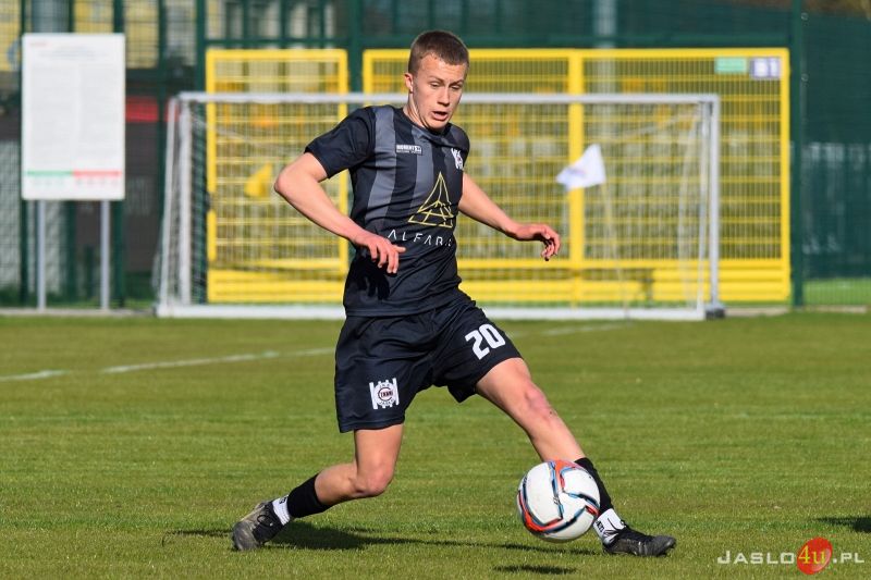 Mecz JKS Czarni 1910 Jasło - Partyzant Targowiska 0:0