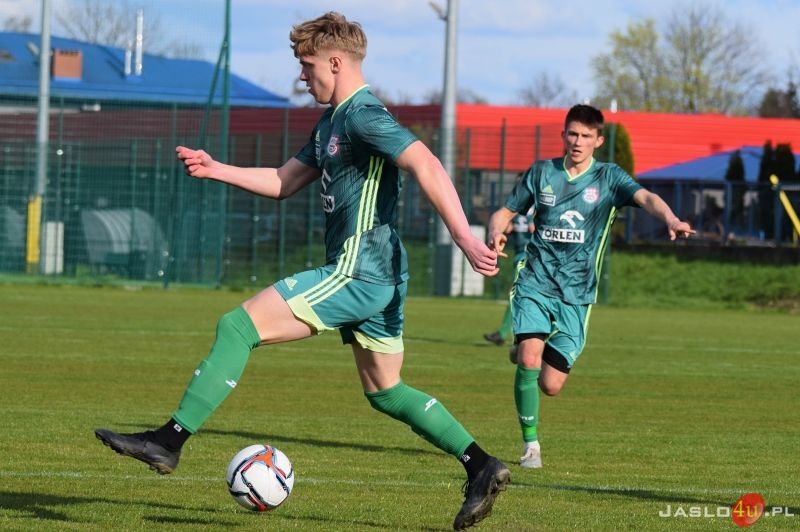 Mecz JKS Czarni 1910 Jasło - Partyzant Targowiska 0:0