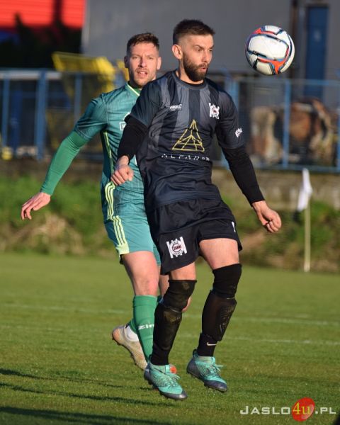 Mecz JKS Czarni 1910 Jasło - Partyzant Targowiska 0:0