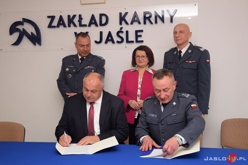Podpisanie umowy na rozbudowę Zakładu Karnego w Jaśle