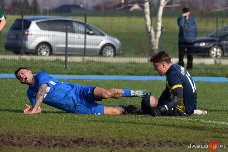 Półfinał Okręgowego Pucharu Polski LKS Czeluśnica - KS Karpaty Krosno 0:3