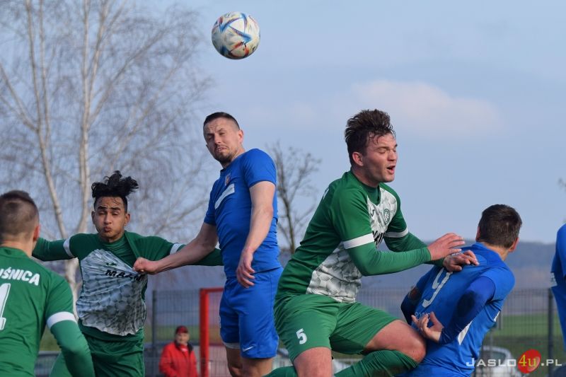 Półfinał Okręgowego Pucharu Polski LKS Czeluśnica - KS Karpaty Krosno 0:3