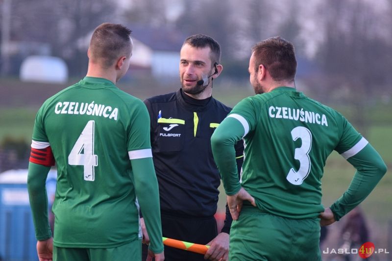 Półfinał Okręgowego Pucharu Polski LKS Czeluśnica - KS Karpaty Krosno 0:3