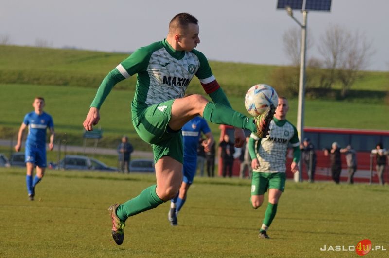 Półfinał Okręgowego Pucharu Polski LKS Czeluśnica - KS Karpaty Krosno 0:3