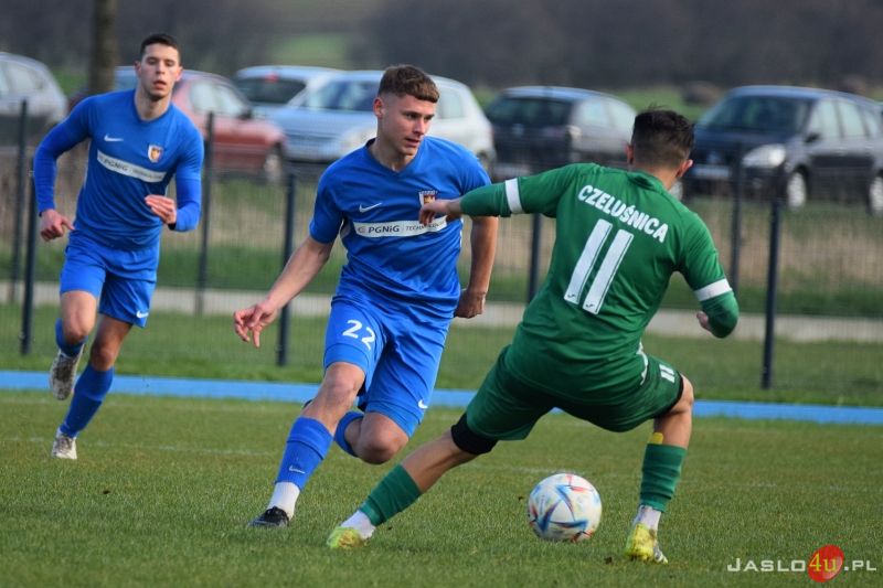 Półfinał Okręgowego Pucharu Polski LKS Czeluśnica - KS Karpaty Krosno 0:3