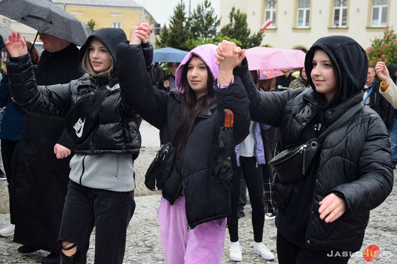 FISHMOB - Cała Polska tańczy dla św. Jana Pawła II w Jaśle 2023