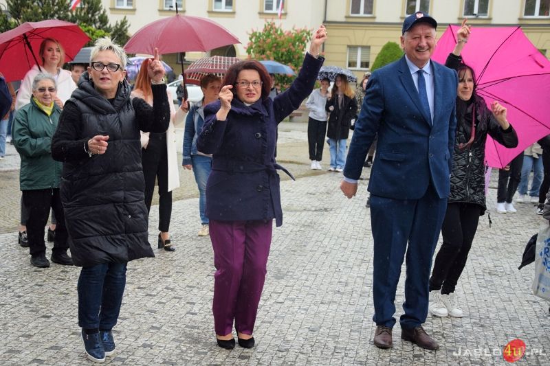 FISHMOB - Cała Polska tańczy dla św. Jana Pawła II w Jaśle 2023