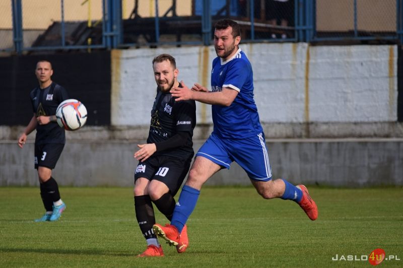 JKS Czarni 1910 Jasło - LKS Tempo Nienaszów (1:4)