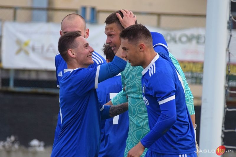 JKS Czarni 1910 Jasło - LKS Tempo Nienaszów (1:4)