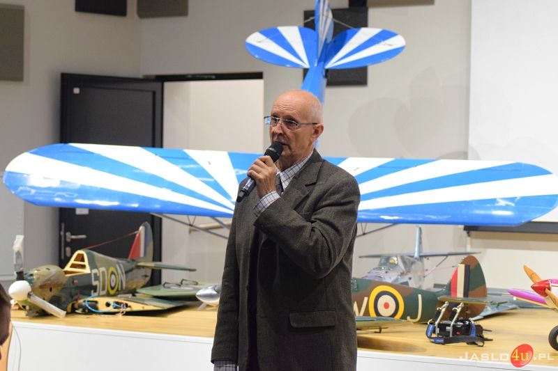 Lotnictwo. Pasja, czy zawód? - spotkanie z modelarstwem w Generatorze Nauki GEN