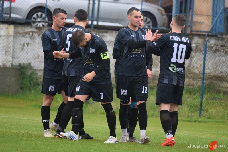 Mecz JKS Czarni 1910 Jasło - Cisy Jabłonica Polska 3:0