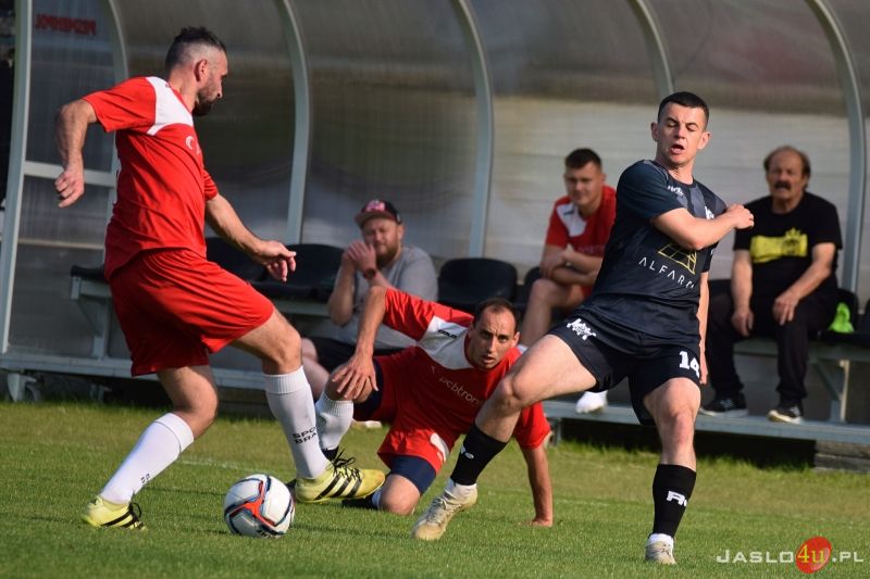Mecz JKS Czarni 1910 Jasło - LKS Górki 3:1