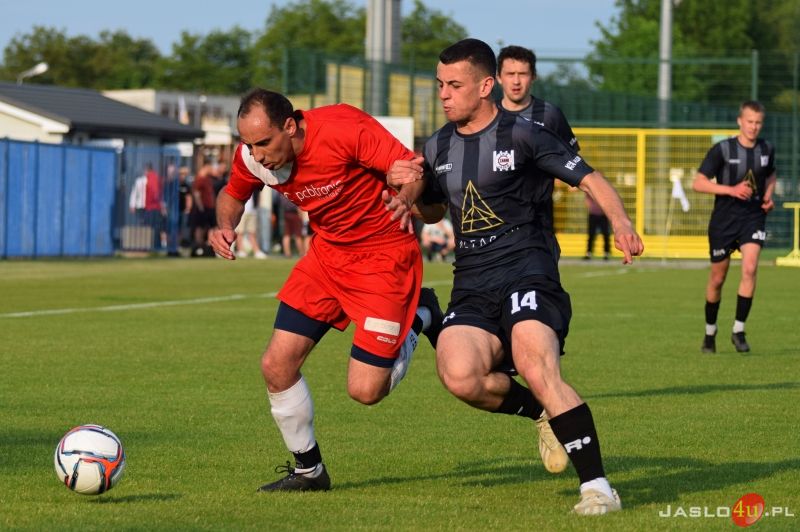 Mecz JKS Czarni 1910 Jasło - LKS Górki 3:1