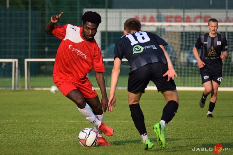Mecz JKS Czarni 1910 Jasło - LKS Górki 3:1