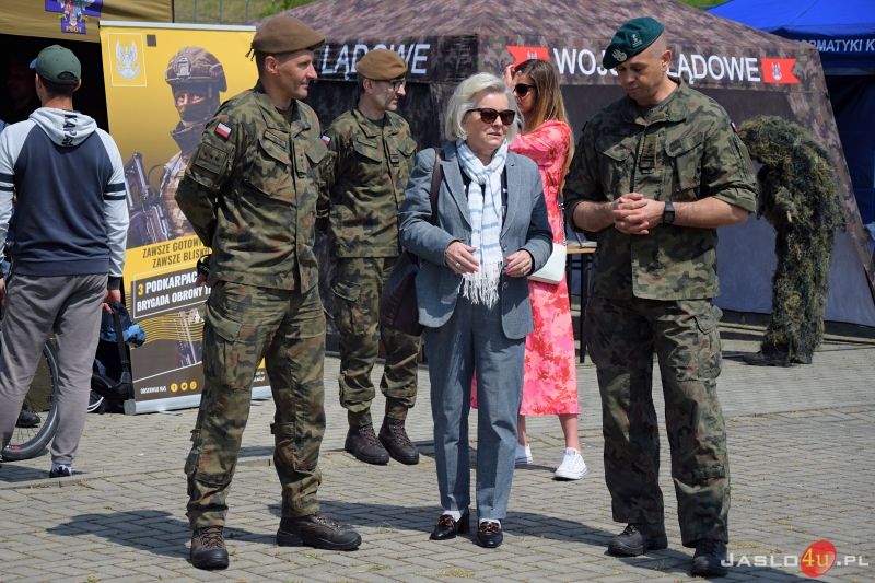 „Samoobrona kobiet – zaufaj wojsku” – treningi samoobrony w Jaśle