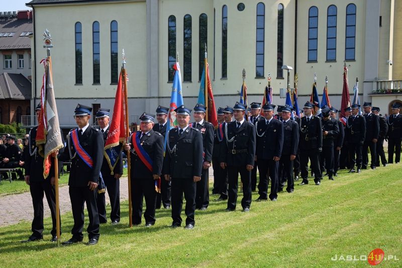 VI. Diecezjalna Pielgrzymka Strażaków do Sanktuarium Matki Bożej Saletyńskiej w Dębowcu