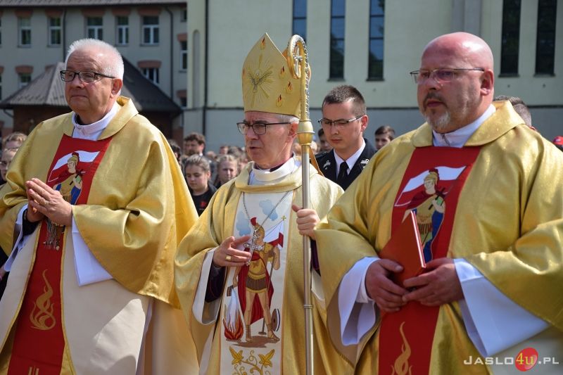 VI. Diecezjalna Pielgrzymka Strażaków do Sanktuarium Matki Bożej Saletyńskiej w Dębowcu