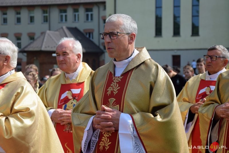 VI. Diecezjalna Pielgrzymka Strażaków do Sanktuarium Matki Bożej Saletyńskiej w Dębowcu