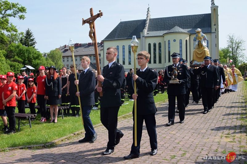 VI. Diecezjalna Pielgrzymka Strażaków do Sanktuarium Matki Bożej Saletyńskiej w Dębowcu