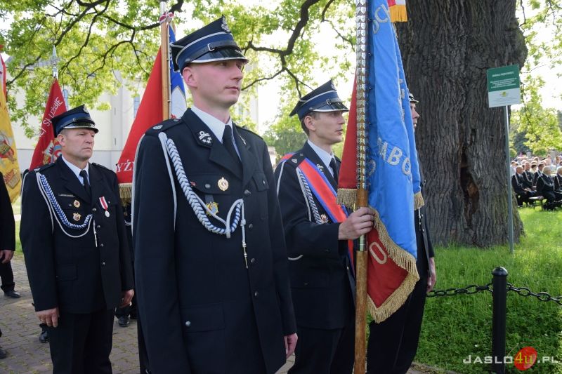 VI. Diecezjalna Pielgrzymka Strażaków do Sanktuarium Matki Bożej Saletyńskiej w Dębowcu