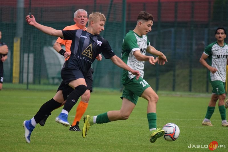 Mecz JKS Czarni 1910 Jasło - LKS Czeluśnica 2:0