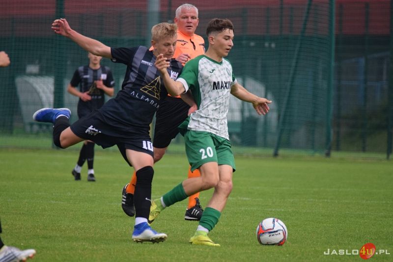 Mecz JKS Czarni 1910 Jasło - LKS Czeluśnica 2:0