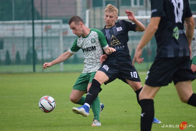 Mecz JKS Czarni 1910 Jasło - LKS Czeluśnica 2:0