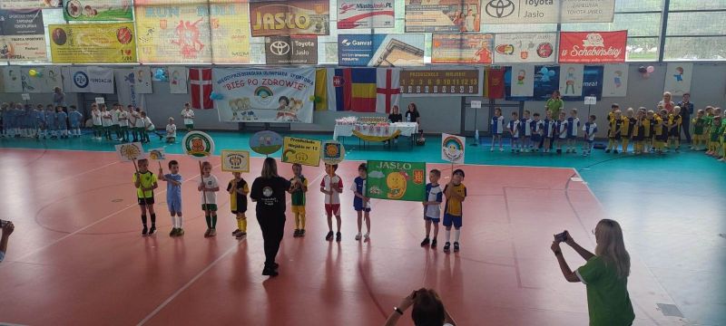 XIV  Międzyprzedszkolna  Olimpiada Sportowa " BIEG PO ZDROWIE"