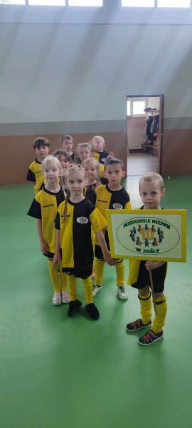 XIV  Międzyprzedszkolna  Olimpiada Sportowa " BIEG PO ZDROWIE"