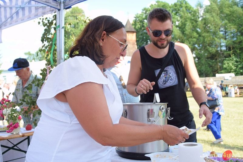 XVIII. Międzynarodowy Festiwal Folkloru Karpat w Trzcinicy