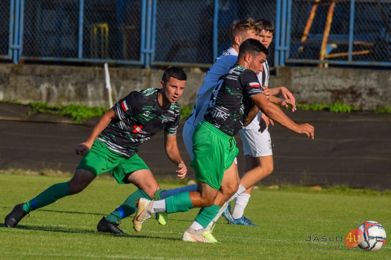 Mecz JKS Czarni 1910 Jasło - GKS Górnik Grabownica 1:0