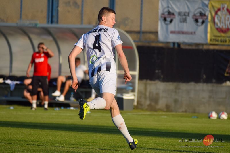 Mecz JKS Czarni 1910 Jasło - GKS Górnik Grabownica 1:0