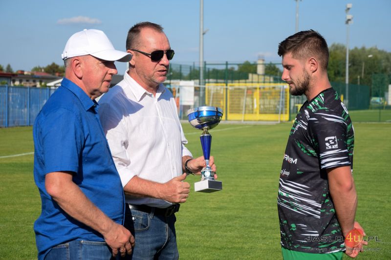 Mecz JKS Czarni 1910 Jasło - GKS Górnik Grabownica 1:0