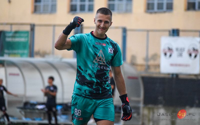 Mecz JKS Czarni 1910 Jasło - Partyzant Targowiska 3:2