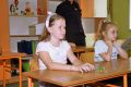 Spotkanie kolonistów z kolejarzem i strażnikami ochrony kolei