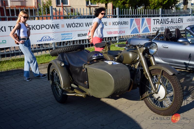2. Zlot Samochodów ServicePoint Centrum Serwisowe Maszyn i Pojazdów Jasło