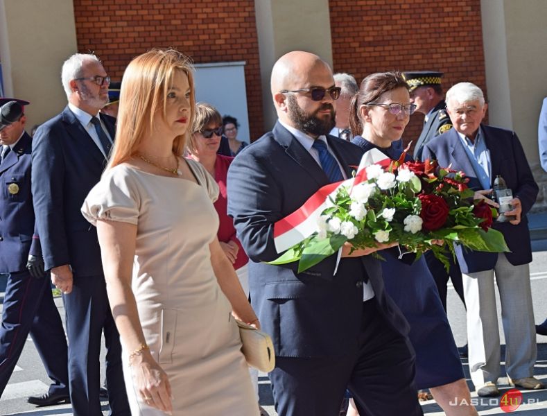 Światowy Dzień Sybiraka. Jasielskie obchody pod Pomnikiem Golgota Wschodu