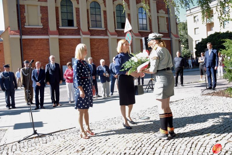 Światowy Dzień Sybiraka. Jasielskie obchody pod Pomnikiem Golgota Wschodu