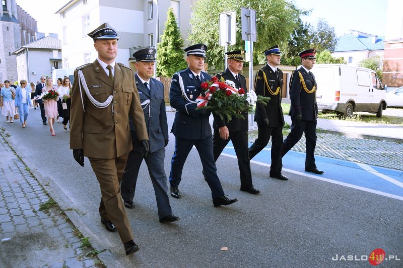 Światowy Dzień Sybiraka. Jasielskie obchody pod Pomnikiem Golgota Wschodu
