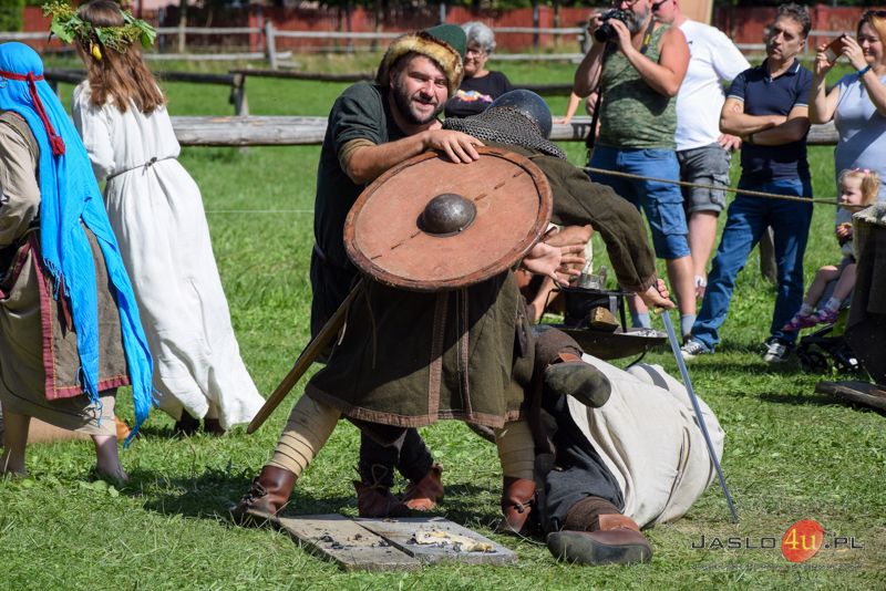 „Święto Plonów – odwieczna tradycja” w Karpackiej Troi