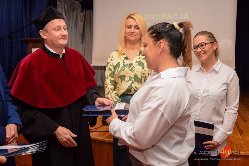 Inauguracja roku akademickiego 2023/24 w jasielskiej Filii AHE w Łodzi