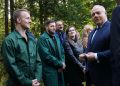 Minister Jacek Sasin odwiedził Zakład Produkcji Specjalnej w Gamracie