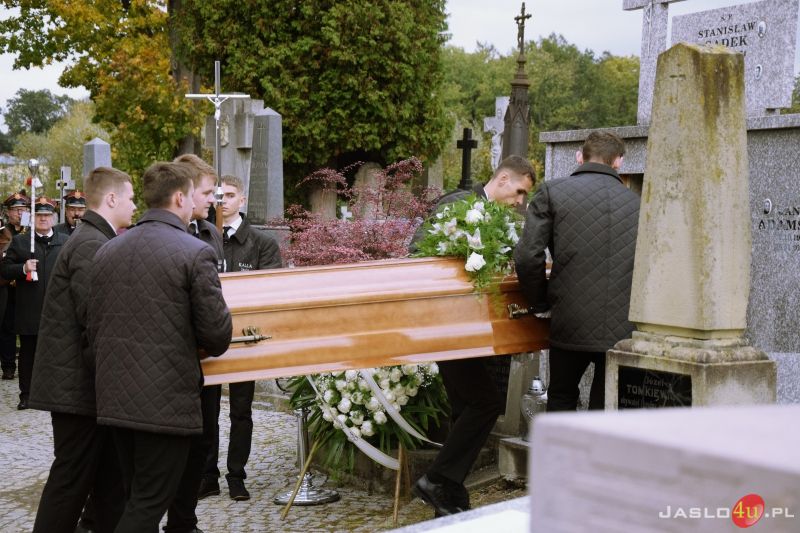 Ostatnie pożegnanie wiceburmistrz Małgorzaty Adamskiej-Chmiel