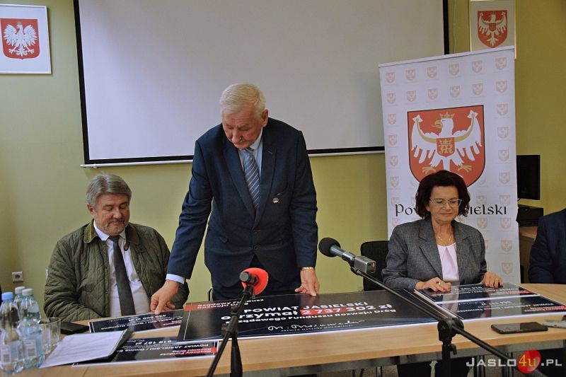 Samorządy otrzymały środki na inwestycje drogowe