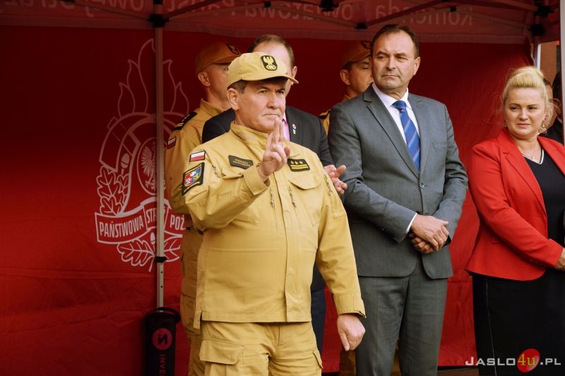 Strażacy ochotnicy z trzech powiatów otrzymali agregaty prądotwórcze