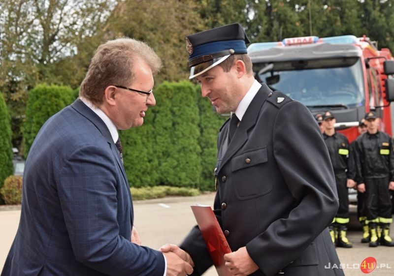 Strażacy ochotnicy z trzech powiatów otrzymali agregaty prądotwórcze