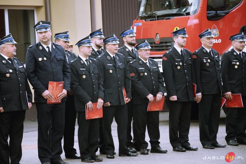 Strażacy ochotnicy z trzech powiatów otrzymali agregaty prądotwórcze
